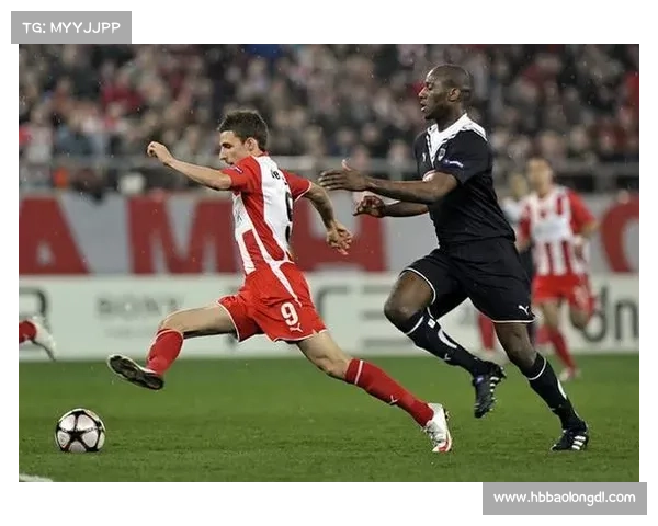 奥林匹亚科斯如何通过战术与管理策略主宰希腊足球联赛